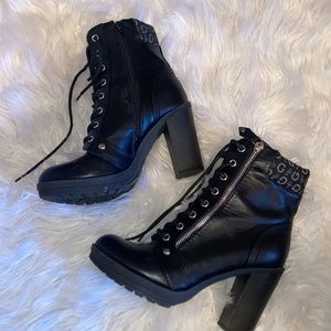 Guess booties
